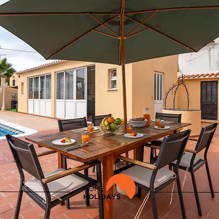 #244 Spacious Villa With 4 Bedrooms And Pool Villa Lagoa (Algarve)