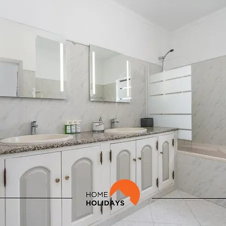 #244 Spacious Villa With 4 Bedrooms And Pool *
