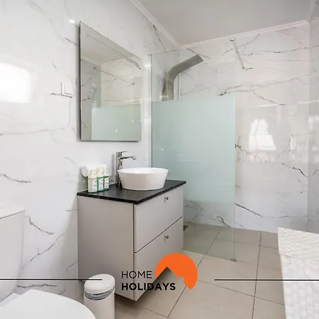 #244 Spacious Villa With 4 Bedrooms And Pool