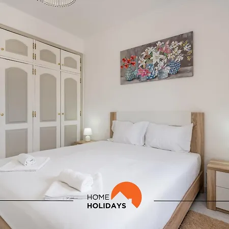 Villa #244 Spacious Villa With 4 Bedrooms And Pool Lagoa (Algarve)